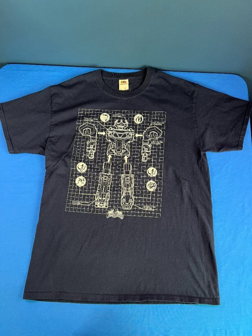 Loot Crate Exclusive Mighty Morphin Power Rangers Megazord T-Shirt Size Large